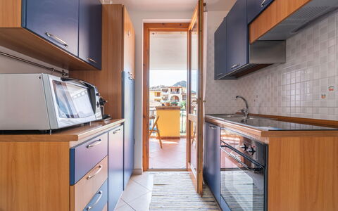 Vanda: Gabinetes, Mueble, Mostrador, Encendiendo, Madera, Cocina, Diseño De Interiores, Arquitectura, Edificio, Suelo