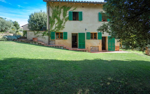 La Tesa Country House With Pool S. Gimignano: Verde, Área Rural, Cabaña, Césped, Jardín, Casa De Campo, Patio Interior, Pueblo, Yarda, Paisajismo