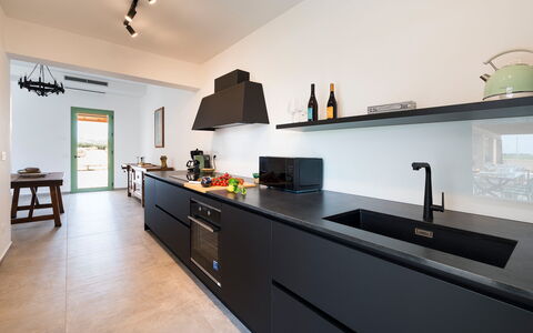 Cavial: Gabinetes, Mostrador, Lavabo, Fregadero, Grifo, Cocina, Encendiendo, Diseño De Interiores, Madera, Electrodoméstico