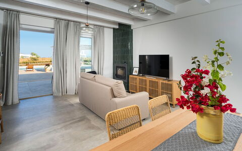 Villa Paolina: Flor, Propiedad, Mueble, Planta, Edificio, Sofá, Comodidad, Encendiendo, Diseño De Interiores, Sala