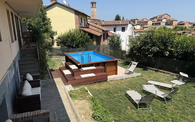Castagnole Monferrato 200: Piscina, Material Compuesto, Ocio, Patio Interior, Recurso, Mueble Para Exteriores, Sombra, Yarda, Diseño, Silla