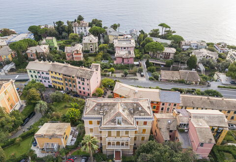 Casa con Accesso Privato al Mare, Parcheggio, Bogl: Edificio, Barrio Residencial, Ciudad, Casa, Barrio, By, Departamento, Casa, Asentamientos Humanos, Inmuebles
