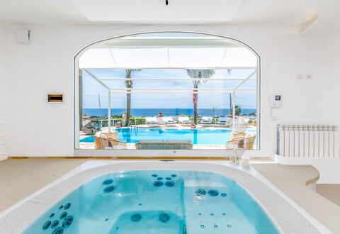 Villa Solemare: Recurso, Piscina, Hotel, Villa, Silla, Ciudad De Vacaciones, Balneario, Eco Hotel, Mueble Para Exteriores, Ático