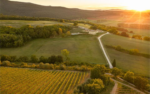 La Capanna, Borgo Campassini, Monteriggioni: Paisaje, Paisaje Natural, Llanura, Tierras Altas, Pradera, Ecorregión, El Terreno Del Lote, Plantación, Área Rural, Campo