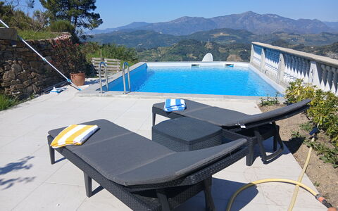 Villa dei Sogni: Mueble Para Exteriores, Mueble, Ocio, Piscina, Sombra, Sunlounger, Silla, Vacaciones, Recurso, Sillón