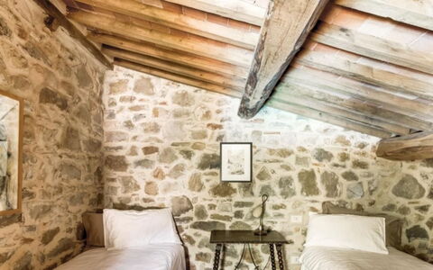 Mulino della Frateria: Pared, Pared De Piedra, Techo, Habitación, Cama, Lecho