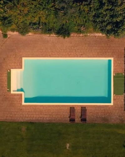Bagnoletto: Piscina, Material Compuesto, Inmuebles, Recurso, Thermae, Patio Interior, Casa De Campo, Ocio, Jardín, Césped