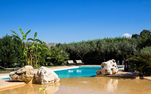 Villa dello Zingaro: Agua, Piscina, Recurso, Eco Hotel, Fuente De Agua, Paisajismo, Ocio, Zona Tropical, Jardín