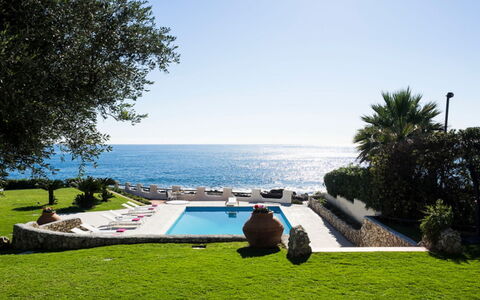 Villa Luna Blu: Azul, Mar, Piscina, Ocio, Costa, Oceano, Vacaciones, Recurso, Mueble Para Exteriores, Zona Tropical