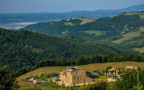 Villa Rufeno: Accidentes Geográficos Montañosas, Colina, Paisaje Natural, Tierras Altas, Montaña, Paisaje, Pradera, Hill Station, Área Rural, El Terreno Del Lote