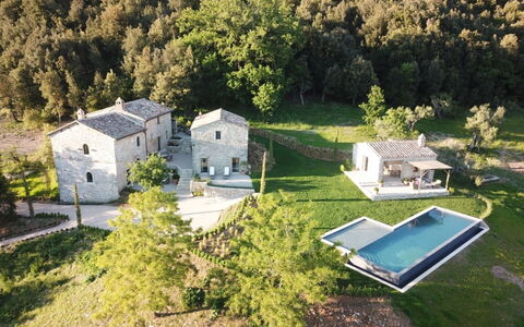 Villa Piuma: Casa, Casa, Cabaña, El Terreno Del Lote, Área Rural, Inmuebles, Piscina, Casa De Campo, Pueblo, Paisajismo