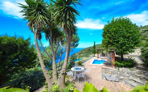 Villa Campanella: Azul, Recurso, Eco Hotel, Jardín, Piscina, Paisajismo, Zona Tropical, Hotel, Balcón