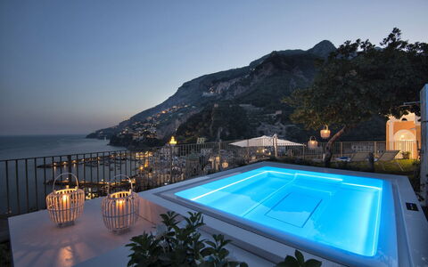 Villa Limoncello: Piscina, Mueble, Recurso, Diseño De Interiores, Eco Hotel, Hotel, Ocio, Silla, Villa, Ciudad De Vacaciones