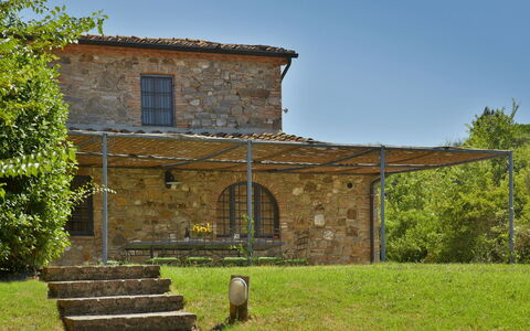 Villa Ginevra: Cabaña, Inmuebles, Casa De Campo, Jardín, Césped, Yarda, Patio Interior, Pared De Piedra, Paisajismo