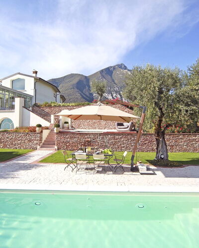 Tenuta le Selve: Inmuebles, Piscina, Hacienda, Villa, Recurso, Cordillera, Mansión, Casa De Campo, Eco Hotel, Patio