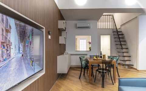 Suite Trastevere: Diseño De Interiores, Piso, Techo, Mueble, Suelo, Encendiendo, Departamento, Habitación, Sofá, Sala