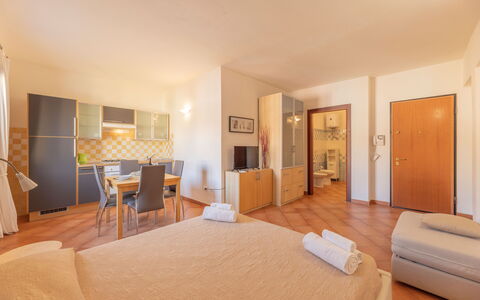 Cristal Blu Apartments In Santa Teresa Gallura: Diseño De Interiores, Madera, Mueble, Habitación, Piso, Suelo, Techo, Departamento, Cama, Habitación