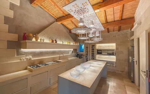 Masseria Capasa: Diseño De Interiores, Piso, Madera, Techo, Suelo, Encendiendo, Lámpara, Mostrador, Cocina, Habitación