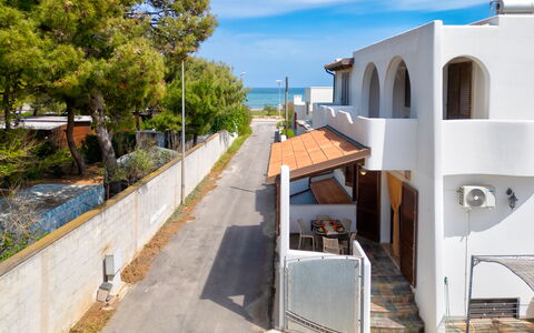 La Vista Mare Da Viola: Sombra, Balcón, Escalera