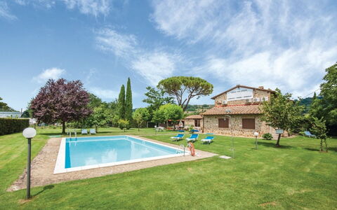 La Fiumara: Césped, Piscina, Hacienda, Parque, Recurso, Villa
