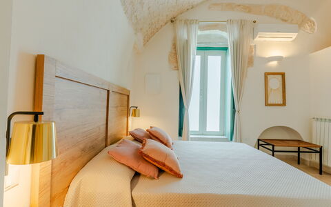 Casa Lea: Pared, Casa, Departamento, Habitación, Linos, Lecho, Cama, Sábana, Marco De La Cama, Hotel