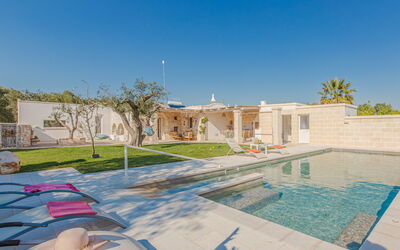 Lamia Del Vespro: Barrio Residencial, Piscina, Inmuebles, Paisajismo, Villa, Recurso, Hacienda, Hotel