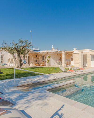 Lamia Del Vespro: Barrio Residencial, Piscina, Inmuebles, Paisajismo, Villa, Recurso, Hacienda, Hotel