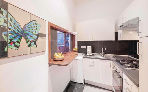 Casa Camuri - Levanto: Diseño De Interiores, Cocina, Piso, Mostrador, Techo, Mueble, Electrodoméstico, Habitación, Suelo, Aparato De Cocina