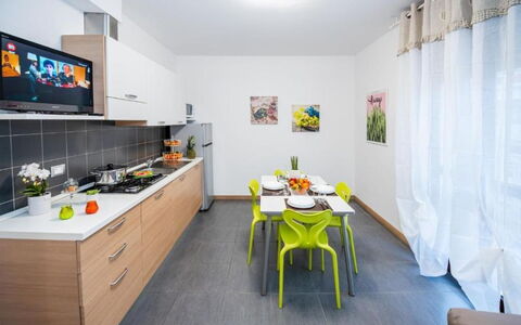 Residence Near The Sea - Abruzzo: Diseño De Interiores, Piso, Suelo, Habitación, Mueble, Techo, Departamento, Cocina, Silla, Mostrador
