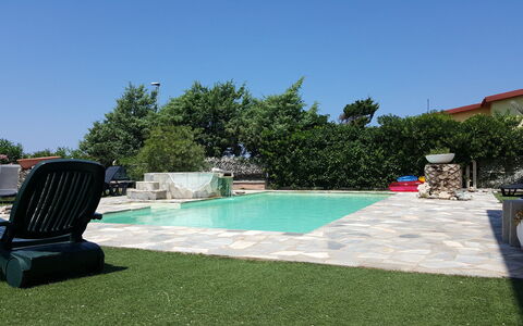 Residenza Agnese Sardegna: Piscina, Jardín, Sombra, Patio Interior, Ocio, Recurso, Paisajismo, Losa, Yarda, Césped