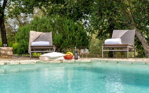 In the Heart of Chianti, Pool, Wifi, View - Lillia: Mueble, Mueble Para Exteriores, Jardín, Sombra, Silla, Material Natural, Diseño, Brazo, Zona Tropical, Mimbre
