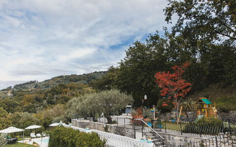 Villa Vernazza: Árbol, Paisaje, Primavera, Hill Station, Jardín, Cerca, Vacaciones, Paisajismo, Parque, Jardín Botánico