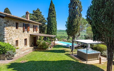 Capanna al Lago, Chianti Heritage with Vineyards V - Siena, Toscana, Italia