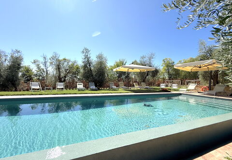 Villa del Mangia, 5Panoramic Pool and Chef Service: Piscina, Árbol, Recurso, Mueble Para Exteriores, Jardín, Sombra, Eco Hotel, Paisajismo, Hacienda, Inmuebles