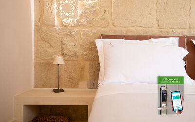 Alojamiento:&nbsp;Cicerella - Romantic Room - Borgo Bianco