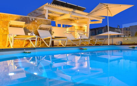 Santo Stefano Raro Rooms Collection: Piscina, Recurso, Departamento, Hotel, Ciudad De Vacaciones, Eco Hotel, Thermae, Hotel Boutique, Sunlounger