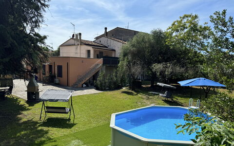 Il Volo Del Nibbio: Piscina, Patio Interior, Jardín, Inmuebles, Yarda, Paisajismo, Césped, Sombra, Hacienda, Villa