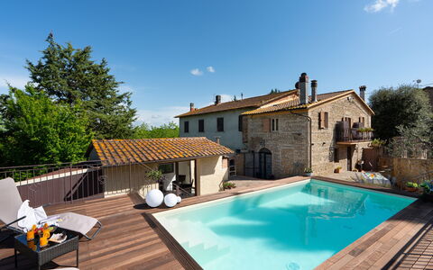 Villa Gori: Piscina, Material Compuesto, Recurso, Mueble Para Exteriores, Thermae, Inmuebles, Eco Hotel, Villa, Maceta, Silla