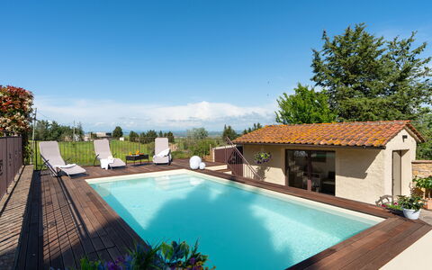 Villa Gori: Piscina, Recurso, Material Compuesto, Mueble Para Exteriores, Eco Hotel, Casa De Campo, Jardín, Sombra, Inmuebles, Paraguas