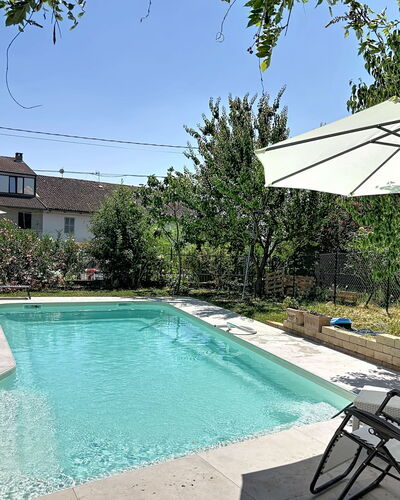 Casetta di Agnese: Piscina, Agua, Mueble Para Exteriores, Recurso, Paraguas, Material Compuesto, Sombra, Eco Hotel, Fuente De Agua, Silla