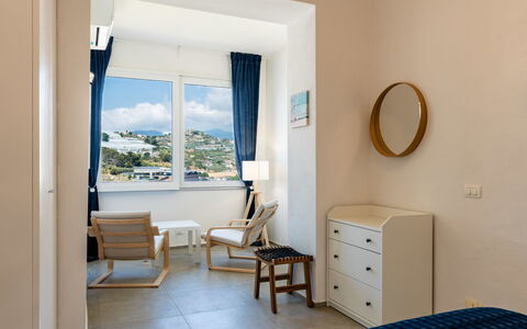 Sanremo 717: Mueble, Diseño De Interiores, Habitación, Suelo, Silla, Departamento, Techo, Habitación, Linos, Lámpara