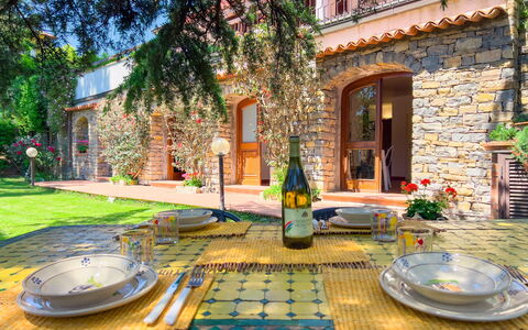 Casa Delle Chicche - Imperia: Recurso, Jardín, Hacienda, Eco Hotel, Maceta, Mueble Para Exteriores, Piscina, Silla, Yarda, Patio Interior