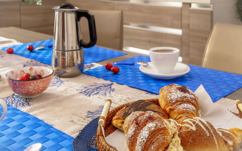 Suite Acquamare: Vajilla, Comida, Utensilios Para Servir, Taza, Drinkware, Vajilla, Mueble, Mesa, Plato