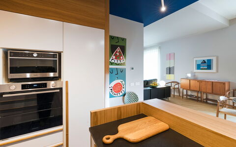 Il Monumento: Diseño De Interiores, Mueble, Madera, Cocina, Piso, Techo, Encendiendo, Suelo, Mostrador, Habitación