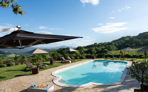 Villa Anna: Piscina, Mueble Para Exteriores, Paraguas, Ocio, Recurso, Recreación, Sombra, Eco Hotel, Sunlounger, Paisajismo