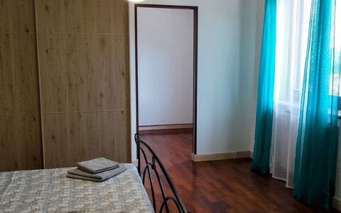 Villa Ginevra: Cama, Diseño De Interiores, Habitación, Mueble, Suelo, Piso, Madera, Sábana, Lecho, Habitación