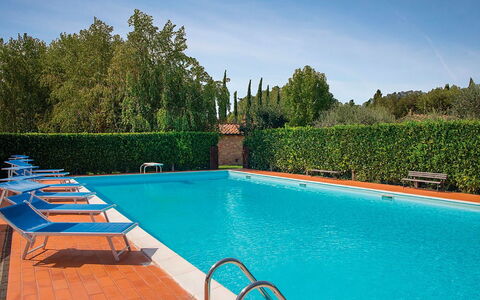 Oasi Della Pergola: Piscina, Azul, Recurso, Material Compuesto, Mueble Para Exteriores, Ocio, Thermae, Eco Hotel, Hacienda, Sombra