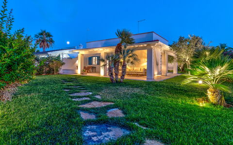 Villa Azzurra Monticelli: Casa, Inmuebles, Mansión, Recurso, Hacienda, Jardín, Paisajismo, Villa, Eco Hotel