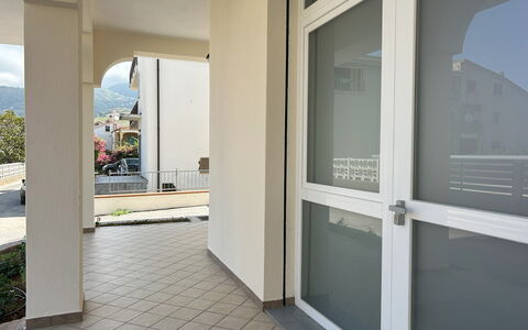 Case Martorelli - Belvedere Marittimo: Suelo, Departamento, Balcón, Vaso, Pretil, La Luz Del Día, Inicio De La Puerta, Aluminio