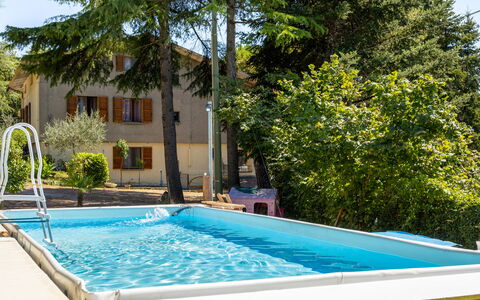 La Pineta Holiday Homes: Azul, Piscina, Material Compuesto, Ocio, Recurso, Mueble Para Exteriores, Sombra, Eco Hotel, Patio Interior, Hotel